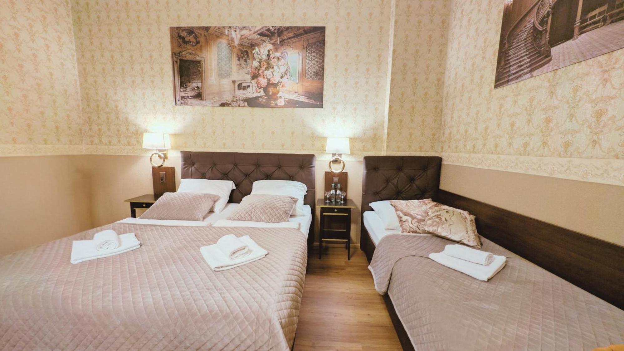 Hotel Pension Bella Berlin Eksteriør billede