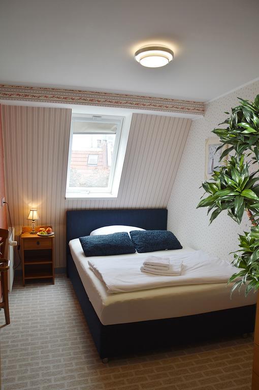 Hotel Pension Bella Berlin Eksteriør billede