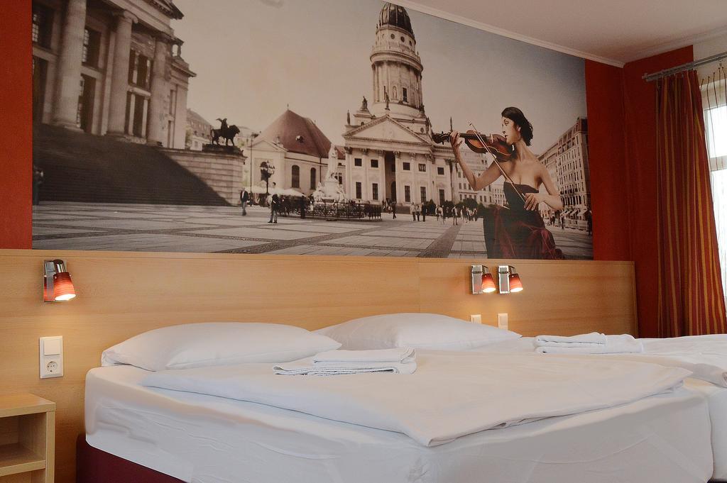 Hotel Pension Bella Berlin Eksteriør billede