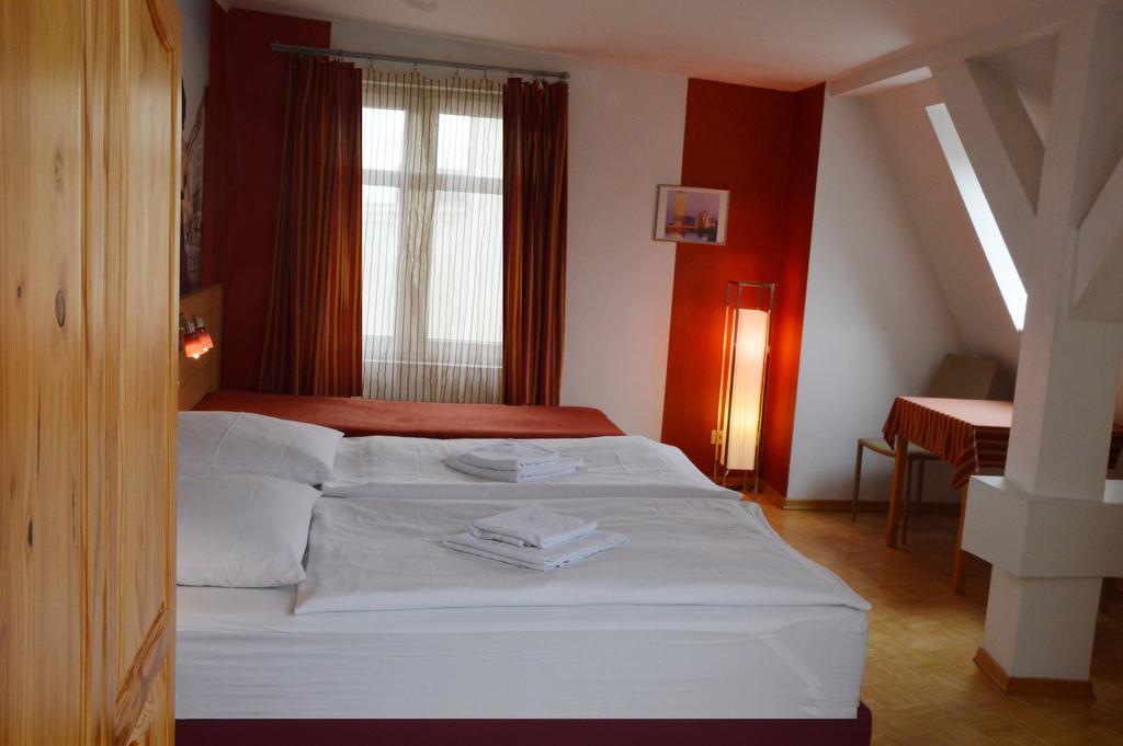Hotel Pension Bella Berlin Eksteriør billede